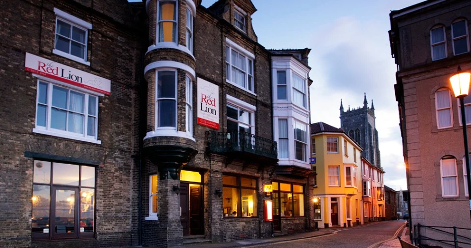The Red Lion Hotel Cromer: Historic Seaside Escape in Norfolk